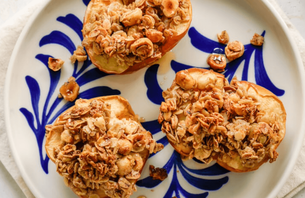 Baked Apples with Oatmeal